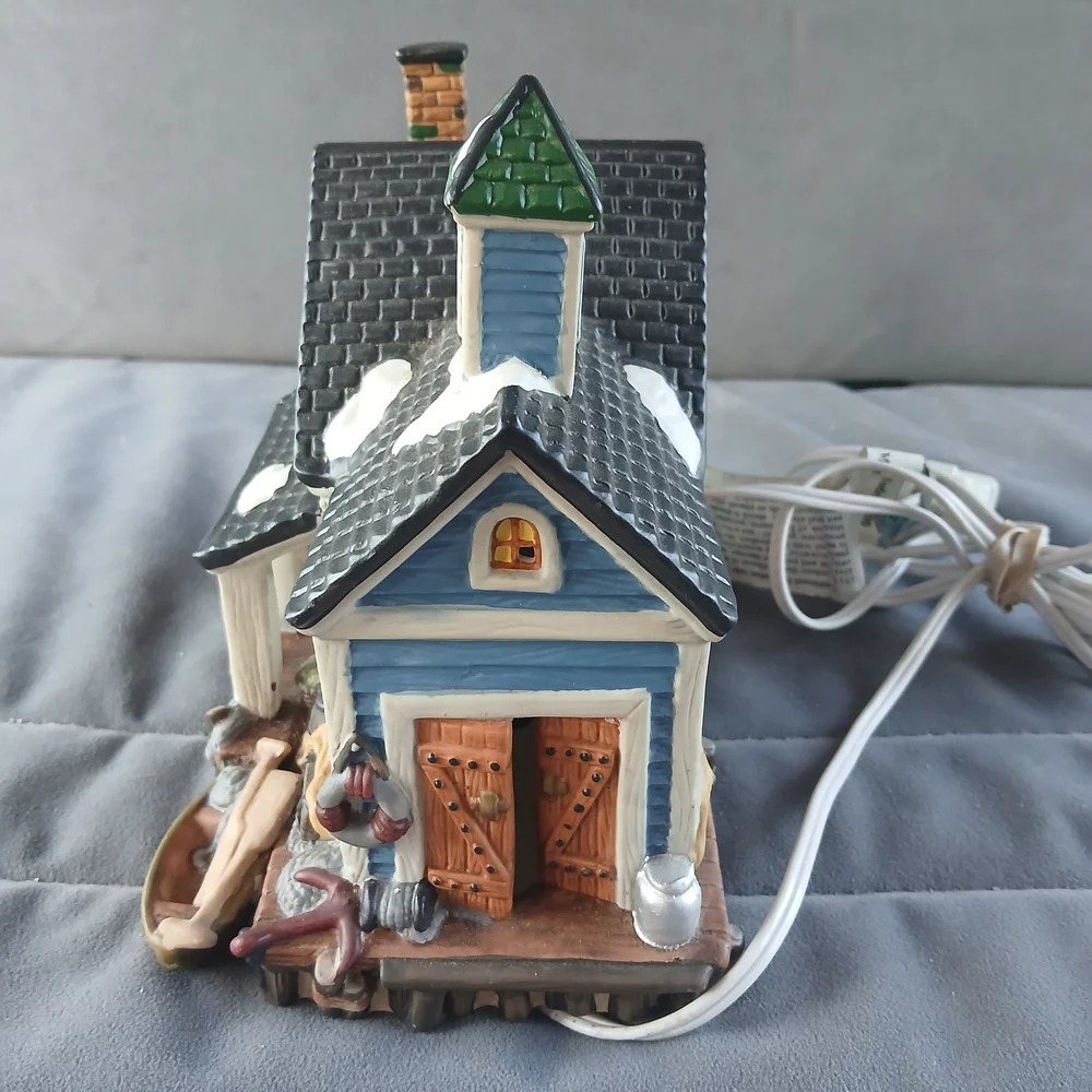 Dicken Collectables celebrate season